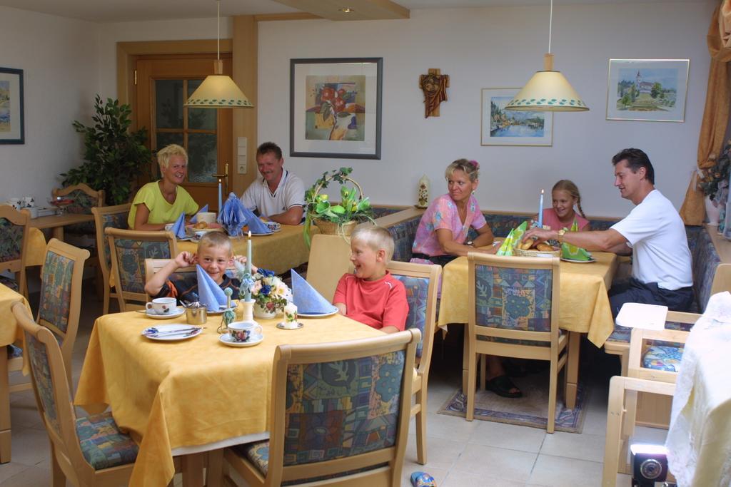 Oberaichwald  Gaestehaus Karoline מראה חיצוני תמונה